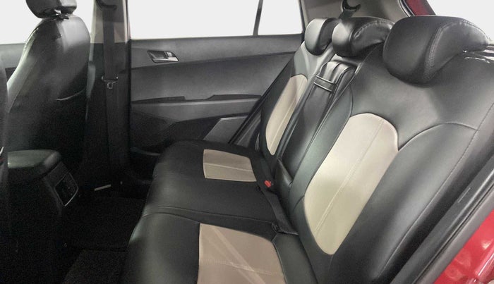 2017 Hyundai Creta SX PLUS AT 1.6 PETROL, Petrol, Automatic, 31,687 km, Right Side Rear Door Cabin