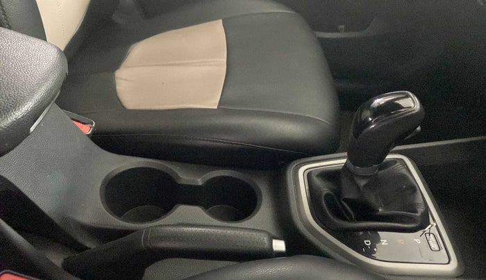 2017 Hyundai Creta SX PLUS AT 1.6 PETROL, Petrol, Automatic, 31,687 km, Gear Lever