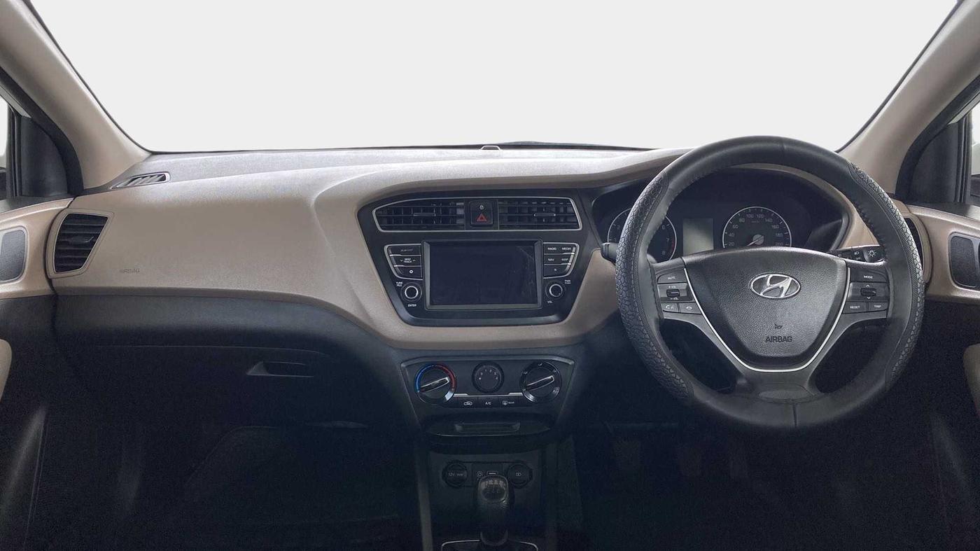 2019 Hyundai Elite i20 SPORTZ PLUS 1.2, Petrol, Manual, 25,148 km, Dashboard
