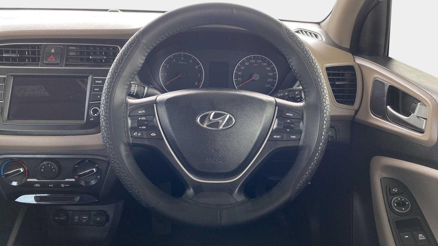 2019 Hyundai Elite i20 SPORTZ PLUS 1.2, Petrol, Manual, 25,148 km, Steering Wheel Close Up
