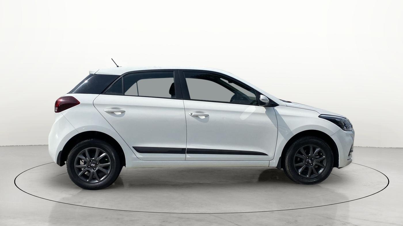 2019 Hyundai Elite i20 SPORTZ PLUS 1.2, Petrol, Manual, 25,148 km, Right Side View