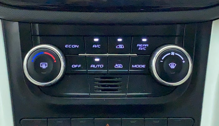 2018 Mahindra MARAZZO M8 7 STR, Diesel, Manual, 23,654 km, Automatic Climate Control