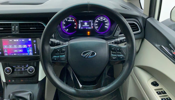 2018 Mahindra MARAZZO M8 7 STR, Diesel, Manual, 23,654 km, Steering Wheel Close Up