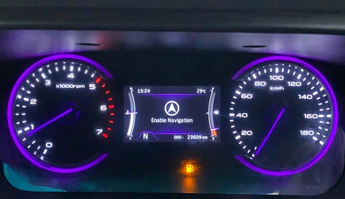 2018 Mahindra MARAZZO M8 7 STR, Diesel, Manual, 23,654 km, Odometer Image