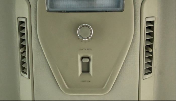 2018 Mahindra MARAZZO M8 7 STR, Diesel, Manual, 23,654 km, Rear AC Temperature Control