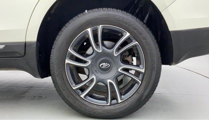 2018 Mahindra MARAZZO M8 7 STR, Diesel, Manual, 23,654 km, Left Rear Wheel