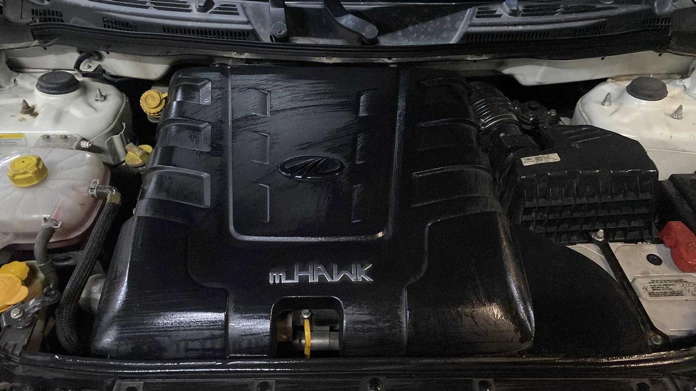 2018 Mahindra XUV500 W9, Diesel, Manual, 31,743 km, Open Bonet