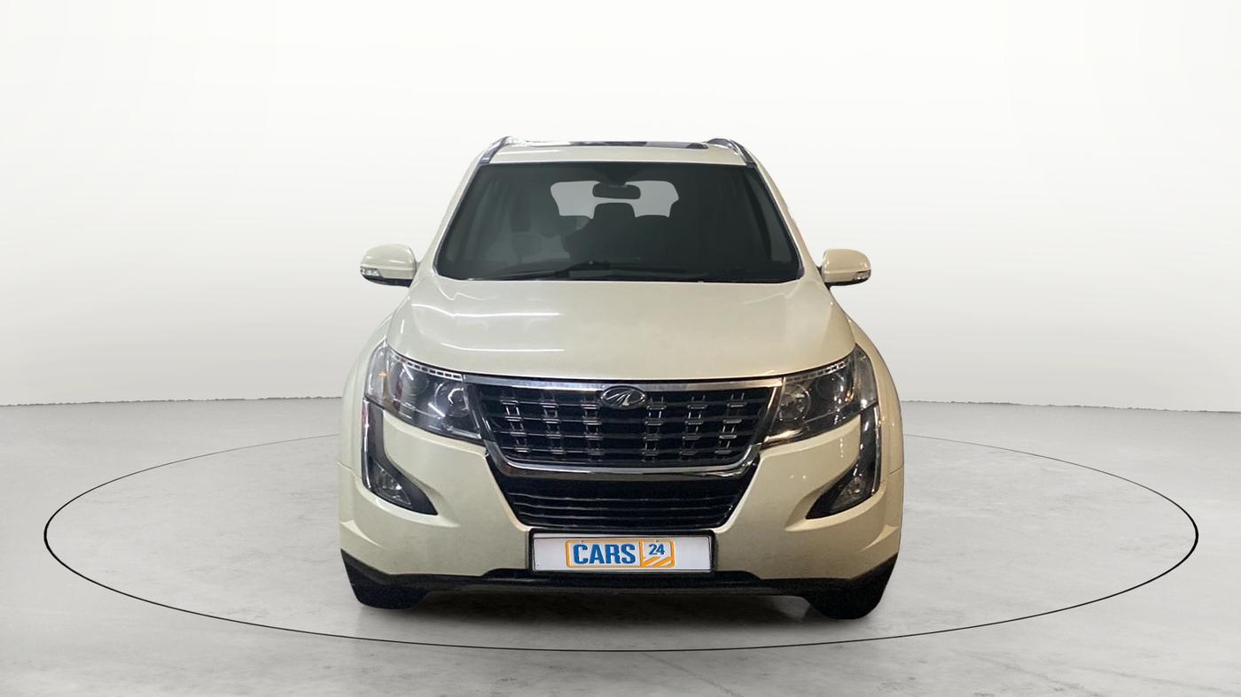 2018 Mahindra XUV500 W9, Diesel, Manual, 31,743 km, Front