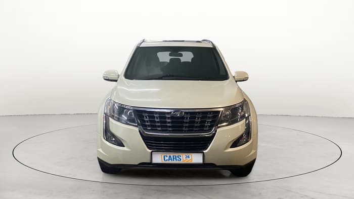 2018 Mahindra XUV500 W9, Diesel, Manual, 31,743 km, Front