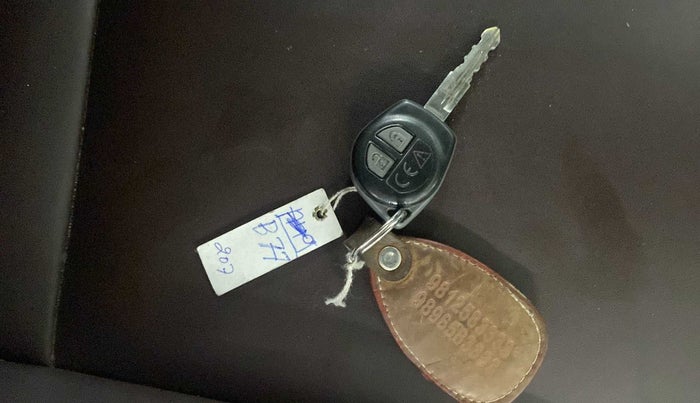 2021 Maruti Swift VXI, Petrol, Manual, 32,497 km, Key Close Up