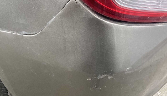 2017 Maruti Dzire VXI AMT, Petrol, Automatic, 43,457 km, Rear bumper - Minor scratches
