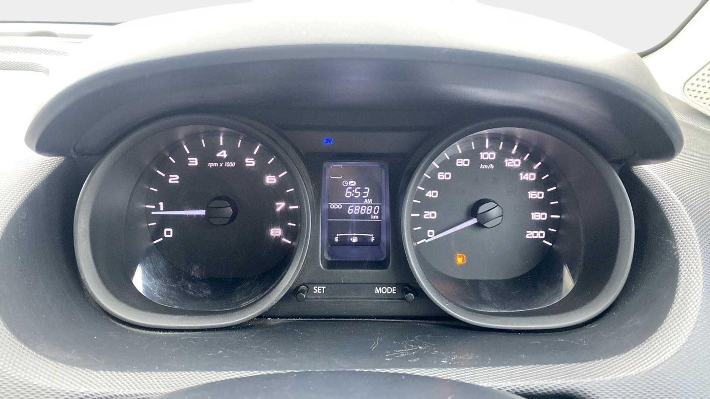 2017 Tata Tiago XM PETROL, Petrol, Manual, 68,872 km, Odometer Image