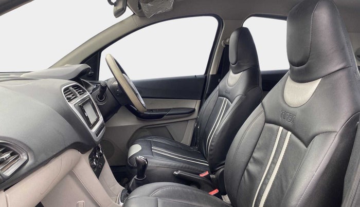 2017 Tata Tiago XM PETROL, Petrol, Manual, 68,872 km, Right Side Front Door Cabin
