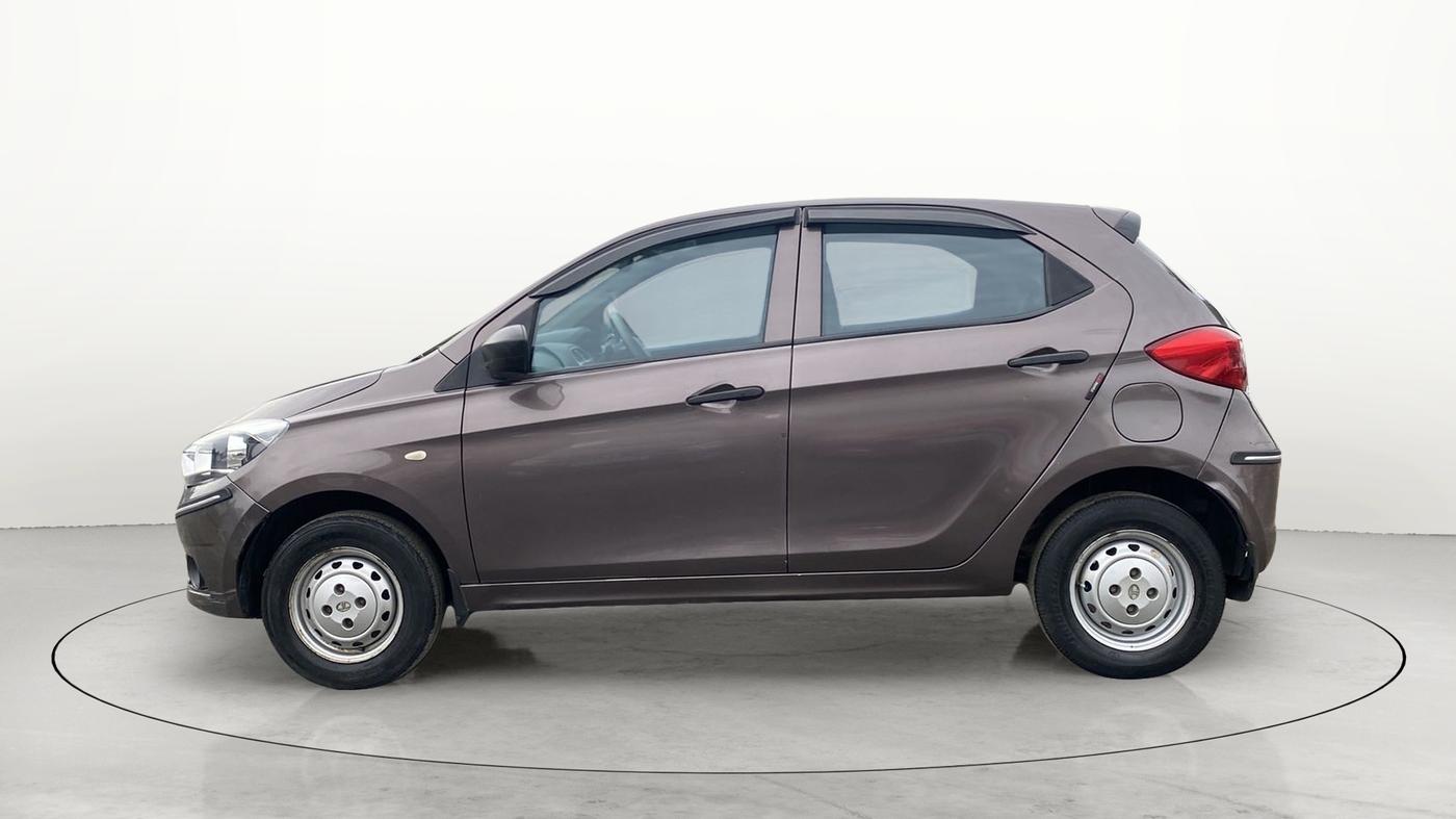 2017 Tata Tiago XM PETROL, Petrol, Manual, 68,872 km, Left Side
