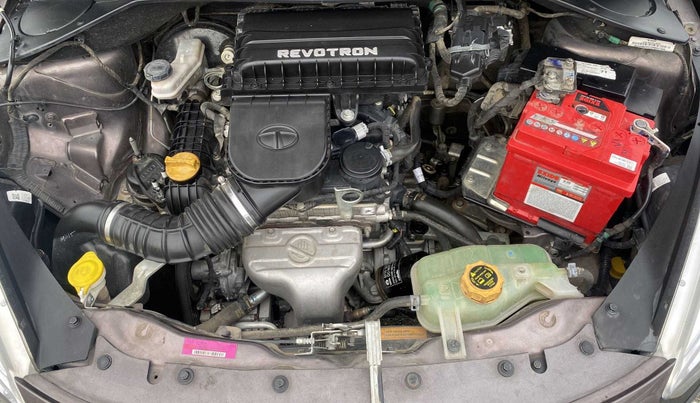 2017 Tata Tiago XM PETROL, Petrol, Manual, 68,872 km, Open Bonet