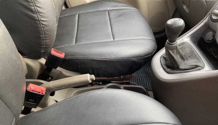 2014 Hyundai i10 MAGNA 1.1, Petrol, Manual, 15,434 km, Gear Lever