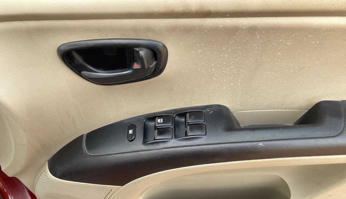 2014 Hyundai i10 MAGNA 1.1, Petrol, Manual, 15,434 km, Driver Side Door Panels Control