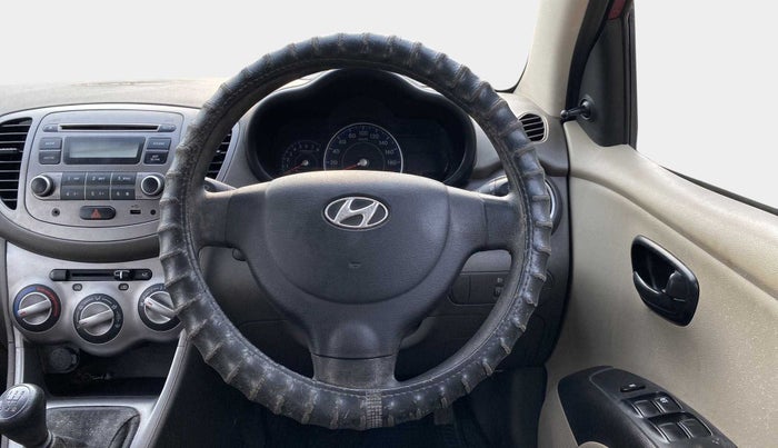 2014 Hyundai i10 MAGNA 1.1, Petrol, Manual, 15,434 km, Steering Wheel Close Up