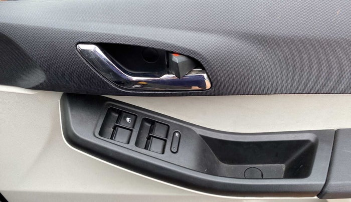 2022 Tata Tiago XZ PLUS CNG, CNG, Manual, 6,047 km, Driver Side Door Panels Control