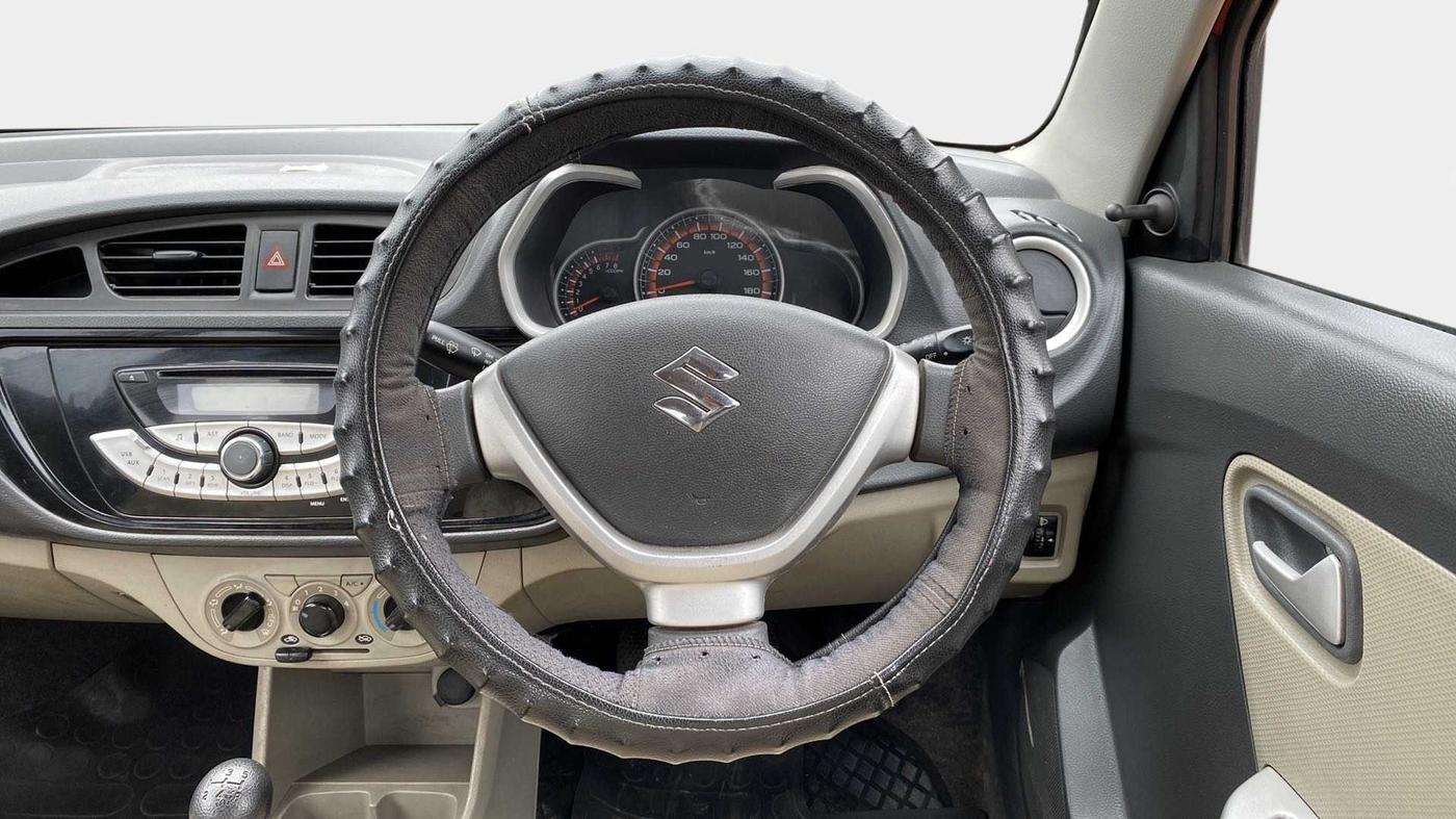 2015 Maruti Alto K10 VXI, Petrol, Manual, 18,570 km, Steering Wheel Close Up