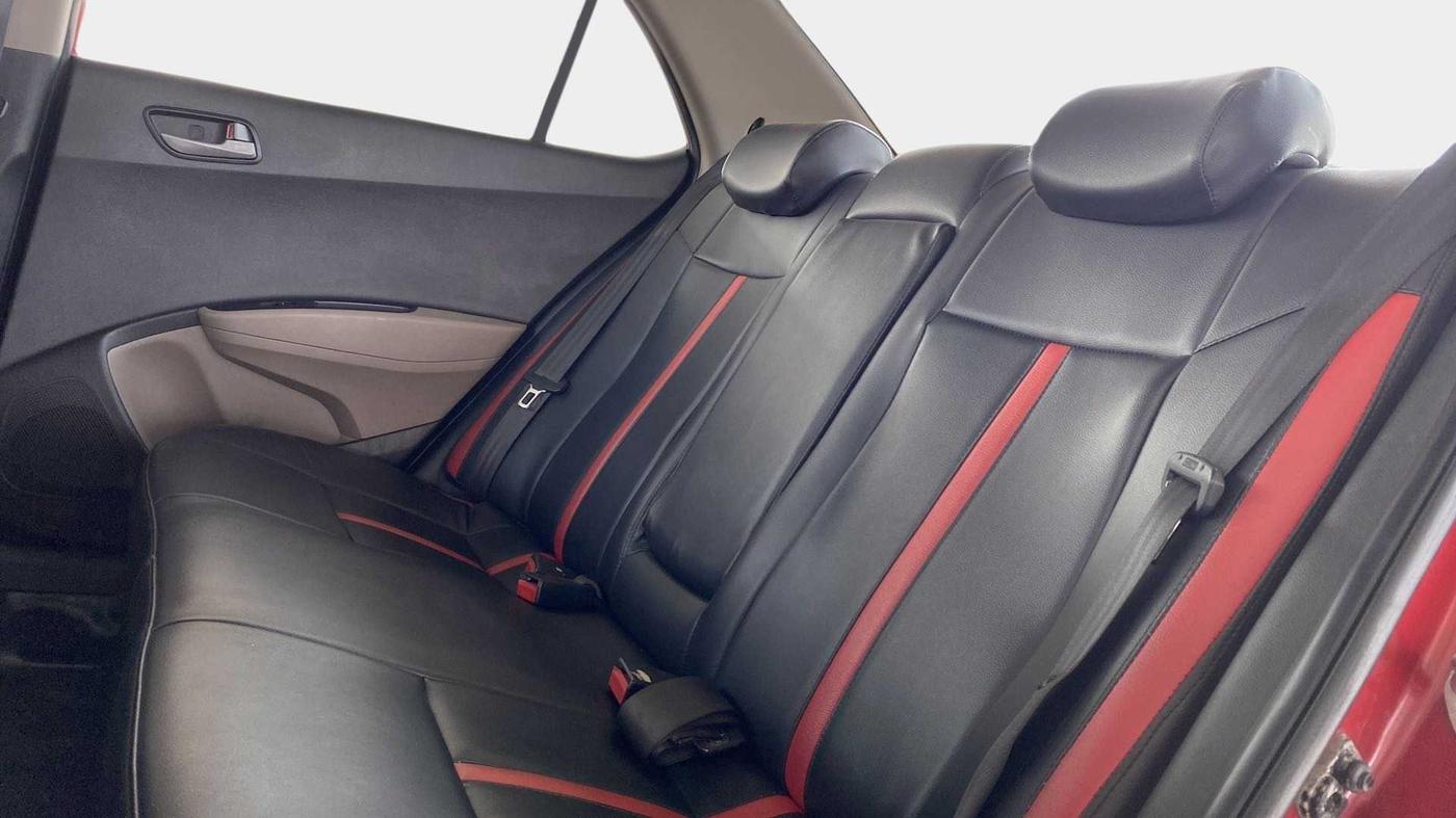 2014 Hyundai Xcent SX AT 1.2 (O), Petrol, Automatic, 50,826 km, Right Side Rear Door Cabin