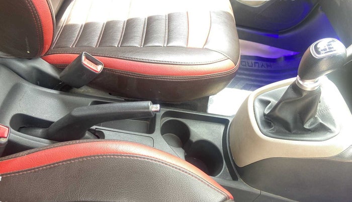 2019 Hyundai Grand i10 ASTA 1.2 KAPPA VTVT, Petrol, Manual, 69,199 km, Gear Lever