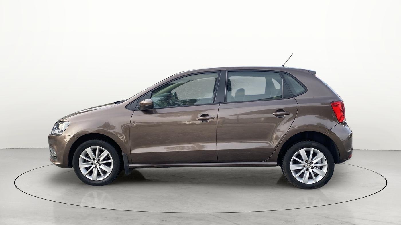 2016 Volkswagen Polo HIGHLINE1.2L, Petrol, Manual, 80,530 km, Left Side