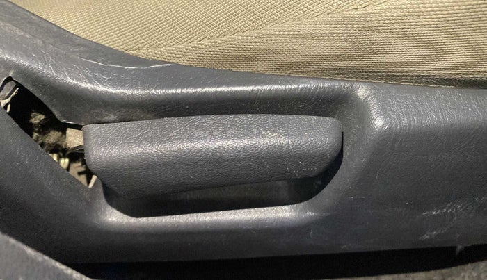 2018 Maruti Alto K10 VXI, Petrol, Manual, 73,248 km, Driver Side Adjustment Panel