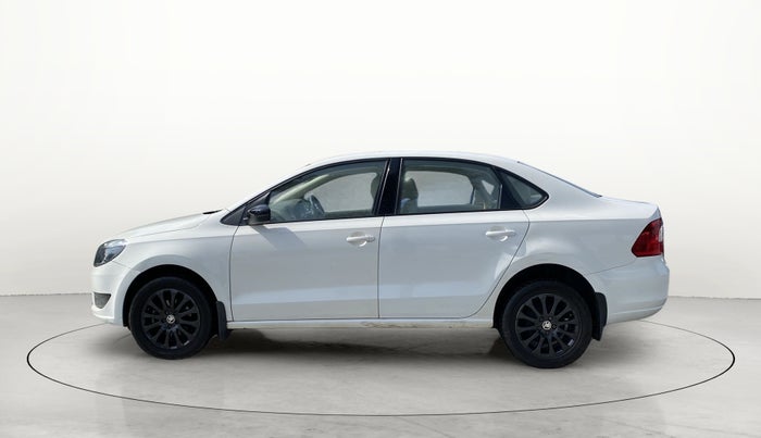 2016 Skoda Rapid 1.5 TDI CR STYLE PLUS BLACK PACKAGE AT, Diesel, Automatic, 56,926 km, Left Side