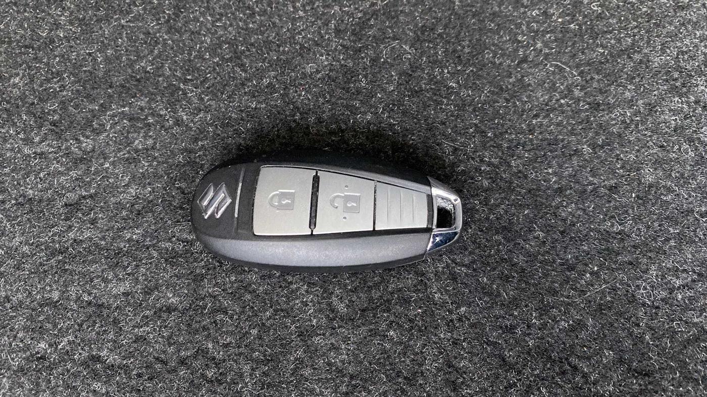 2018 Maruti Baleno ALPHA PETROL 1.2, Petrol, Manual, 47,978 km, Key Close Up