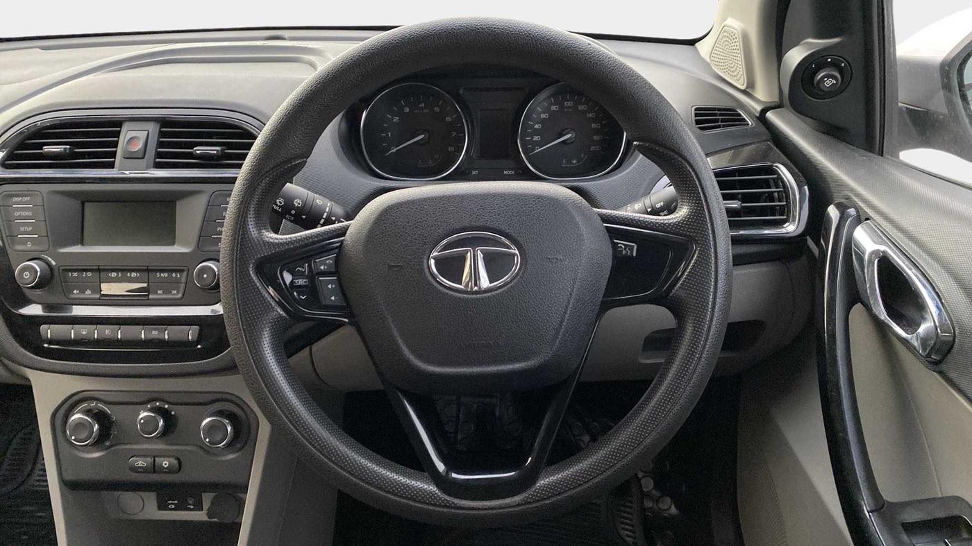 2018 Tata Tiago XZ PETROL, Petrol, Manual, 31,841 km, Steering Wheel Close Up