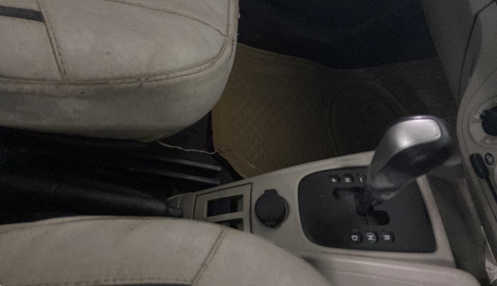2016 Maruti Alto K10 VXI AMT, CNG, Automatic, 70,449 km, Gear Lever