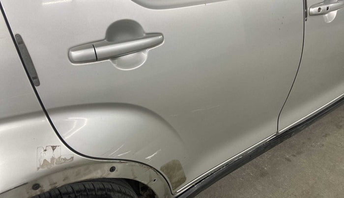 2017 Maruti IGNIS ZETA 1.2, Petrol, Manual, 77,184 km, Right rear door - Minor scratches