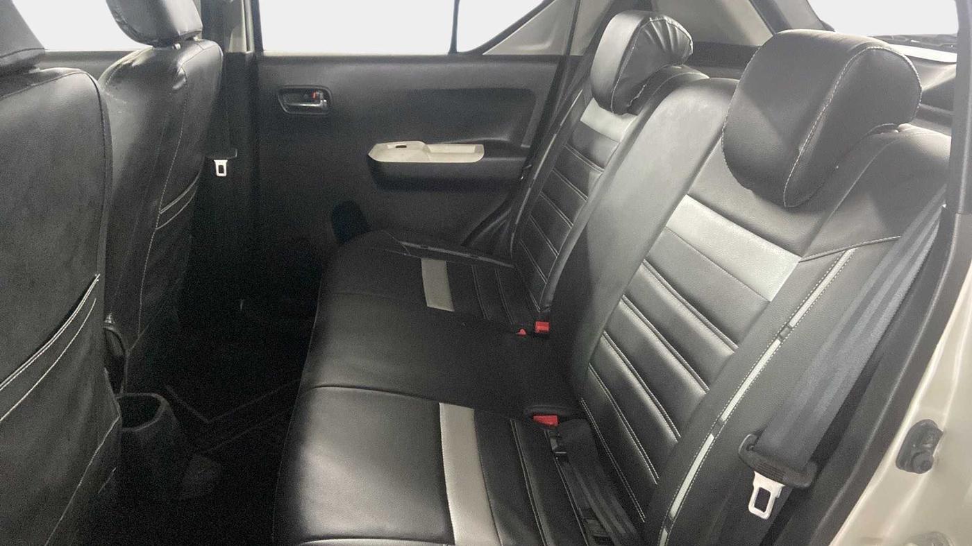 2017 Maruti IGNIS ZETA 1.2, Petrol, Manual, 77,184 km, Right Side Rear Door Cabin