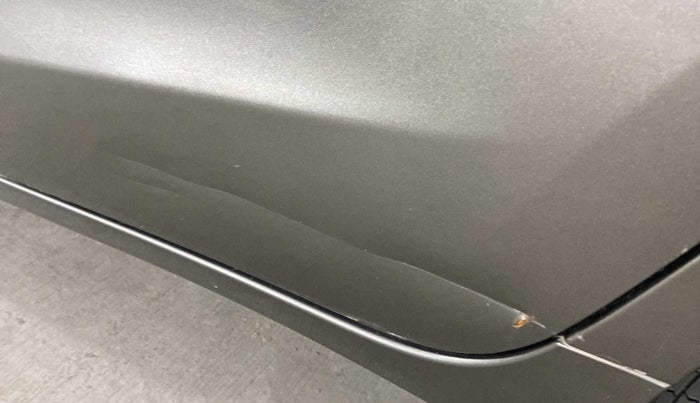 2021 Maruti Baleno DELTA PETROL 1.2, Petrol, Manual, 6,085 km, Rear left door - Slightly dented