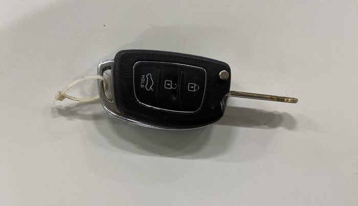 2014 Hyundai i20 MAGNA (O) 1.2, Petrol, Manual, 85,673 km, Key Close Up