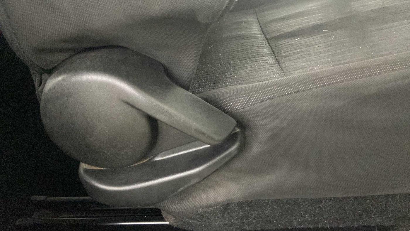 2016 Maruti Baleno DELTA PETROL 1.2, Petrol, Manual, 27,144 km, Driver Side Adjustment Panel