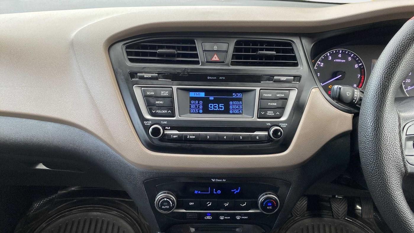 2016 Hyundai Elite i20 SPORTZ 1.2, Petrol, Manual, 86,556 km, Air Conditioner