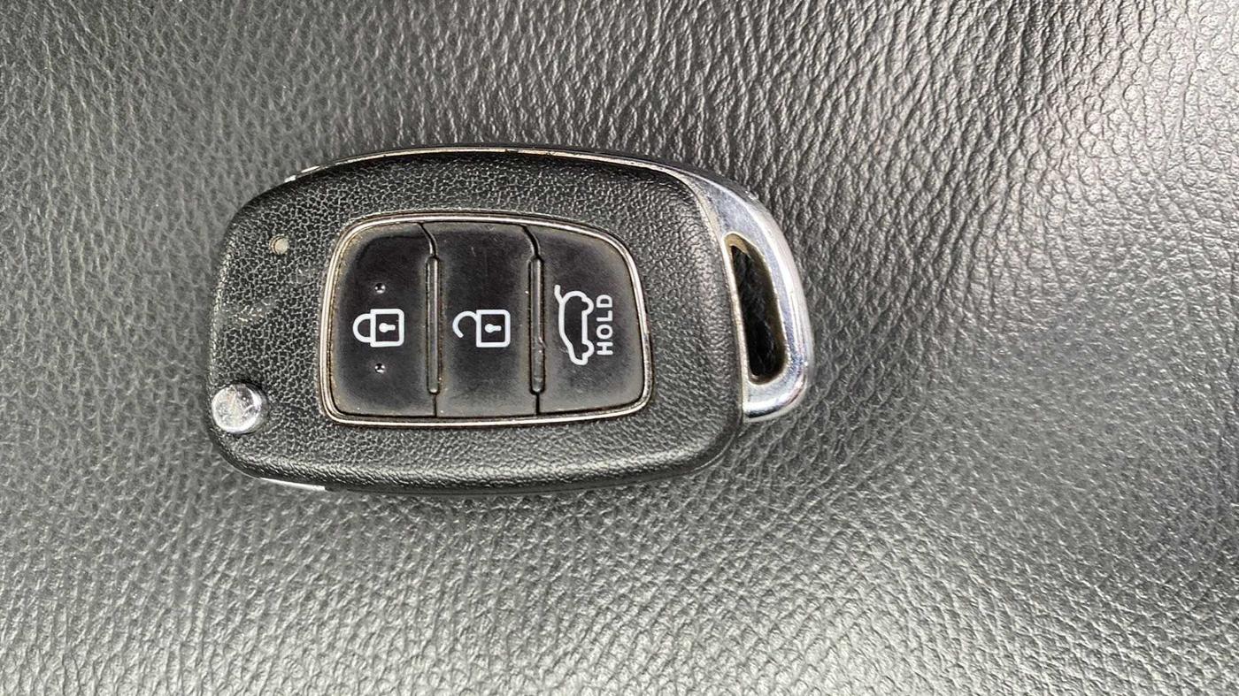 2016 Hyundai Elite i20 SPORTZ 1.2, Petrol, Manual, 86,556 km, Key Close Up