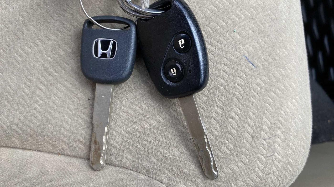 2012 Honda City 1.5L I-VTEC V MT, Petrol, Manual, 78,911 km, Key Close Up