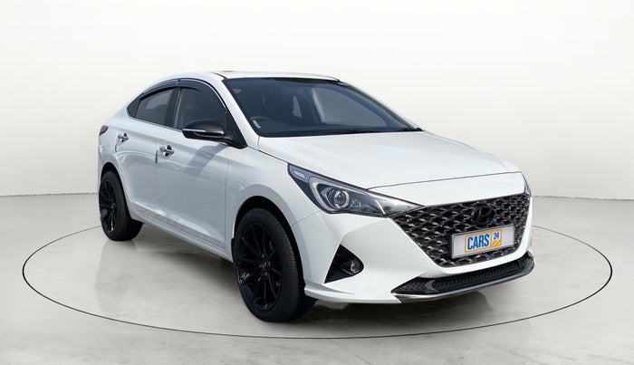 2022 Hyundai Verna SX 1.5 VTVT, Petrol, Manual, 5,742 km, Right Front Diagonal