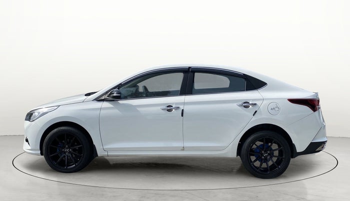 2022 Hyundai Verna SX 1.5 VTVT, Petrol, Manual, 5,742 km, Left Side