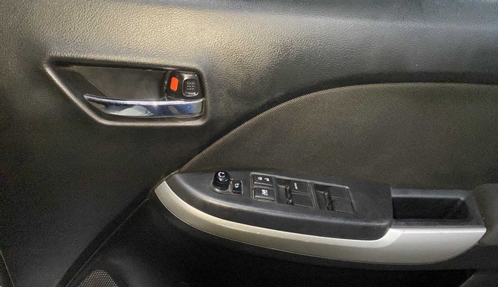 2017 Maruti Baleno DELTA CVT PETROL 1.2, Petrol, Automatic, 88,881 km, Driver Side Door Panels Control