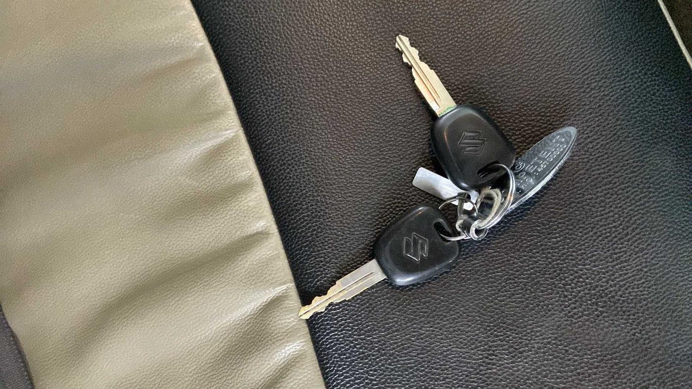 2017 Maruti Alto K10 VXI, Petrol, Manual, 25,052 km, Key Close Up