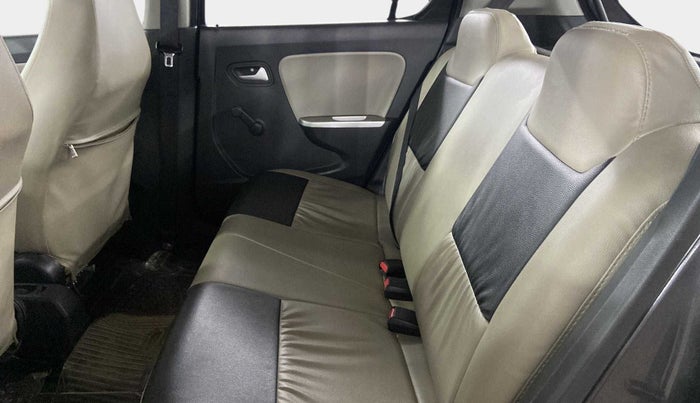 2017 Maruti Alto K10 VXI, Petrol, Manual, 25,052 km, Right Side Rear Door Cabin