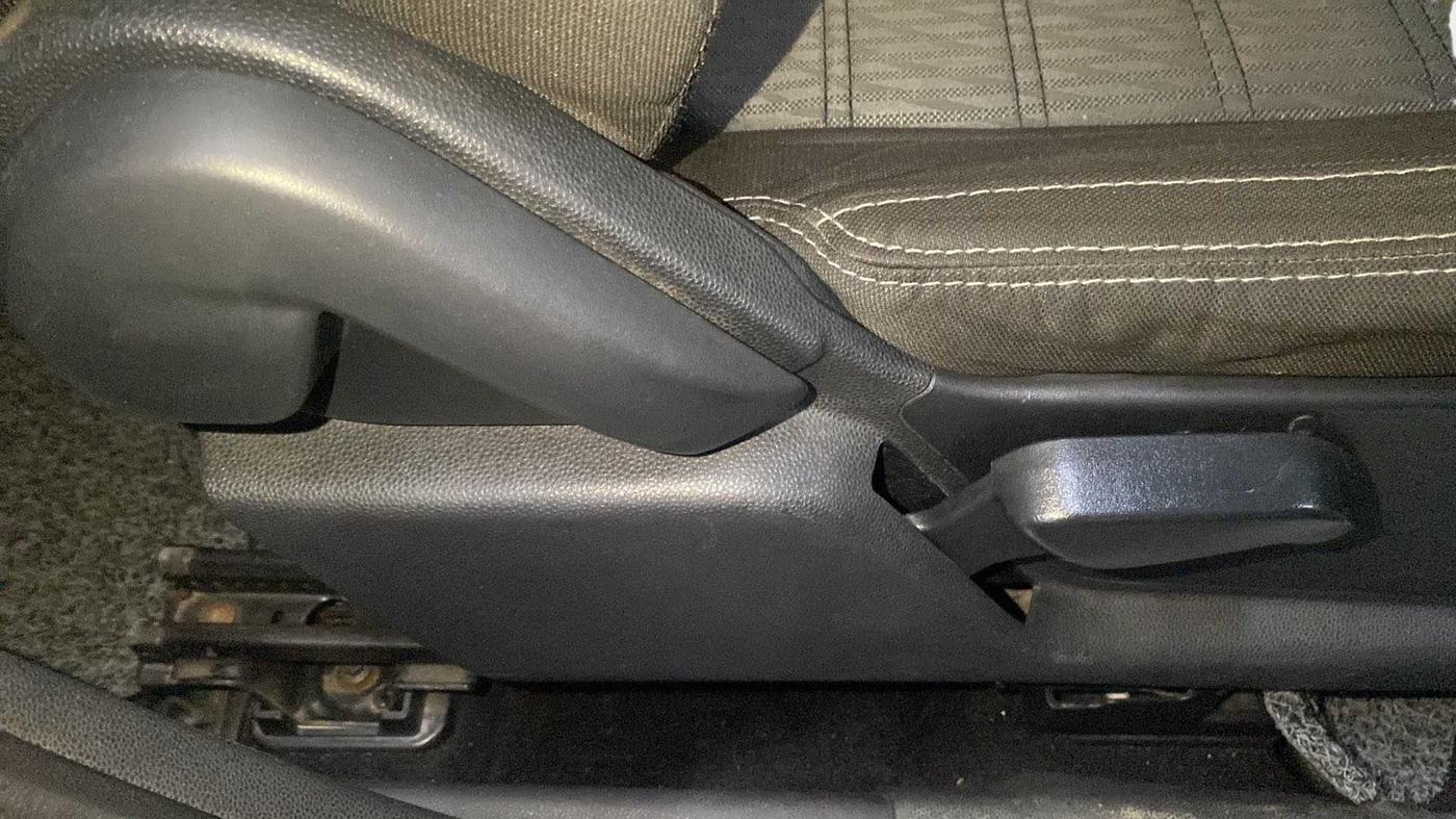 2019 Ford Ecosport TITANIUM 1.5L DIESEL, Diesel, Manual, 77,517 km, Driver Side Adjustment Panel