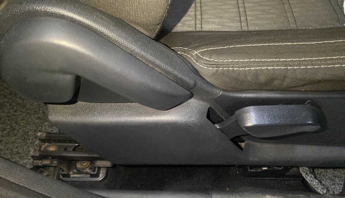 2019 Ford Ecosport TITANIUM 1.5L DIESEL, Diesel, Manual, 77,517 km, Driver Side Adjustment Panel