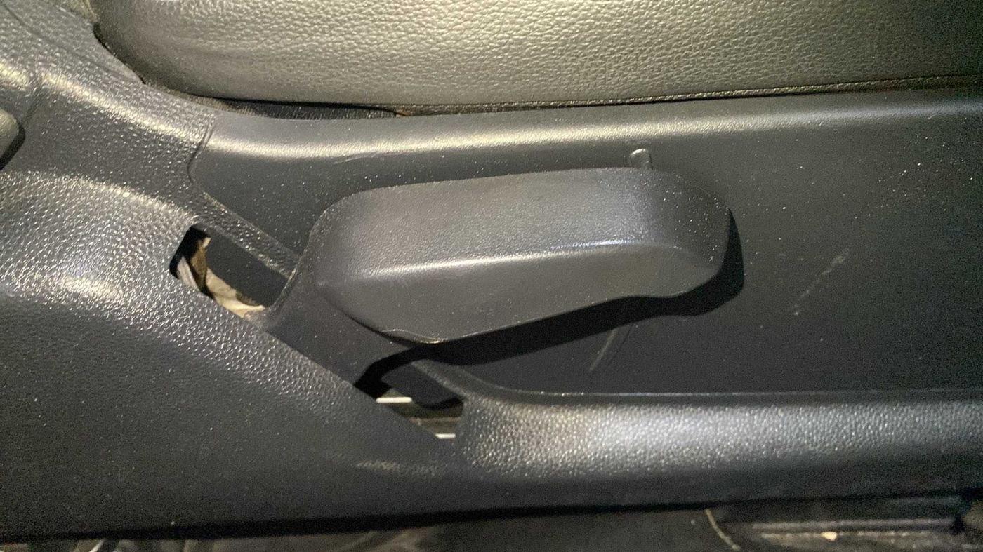 2018 Ford Ecosport TITANIUM + 1.5L PETROL, Petrol, Manual, 33,159 km, Driver Side Adjustment Panel