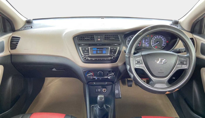 2017 Hyundai Elite i20 MAGNA 1.2, Petrol, Manual, 31,196 km, Dashboard