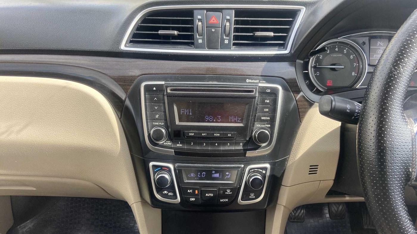 2016 Maruti Ciaz ZXI, Petrol, Manual, 89,801 km, Air Conditioner